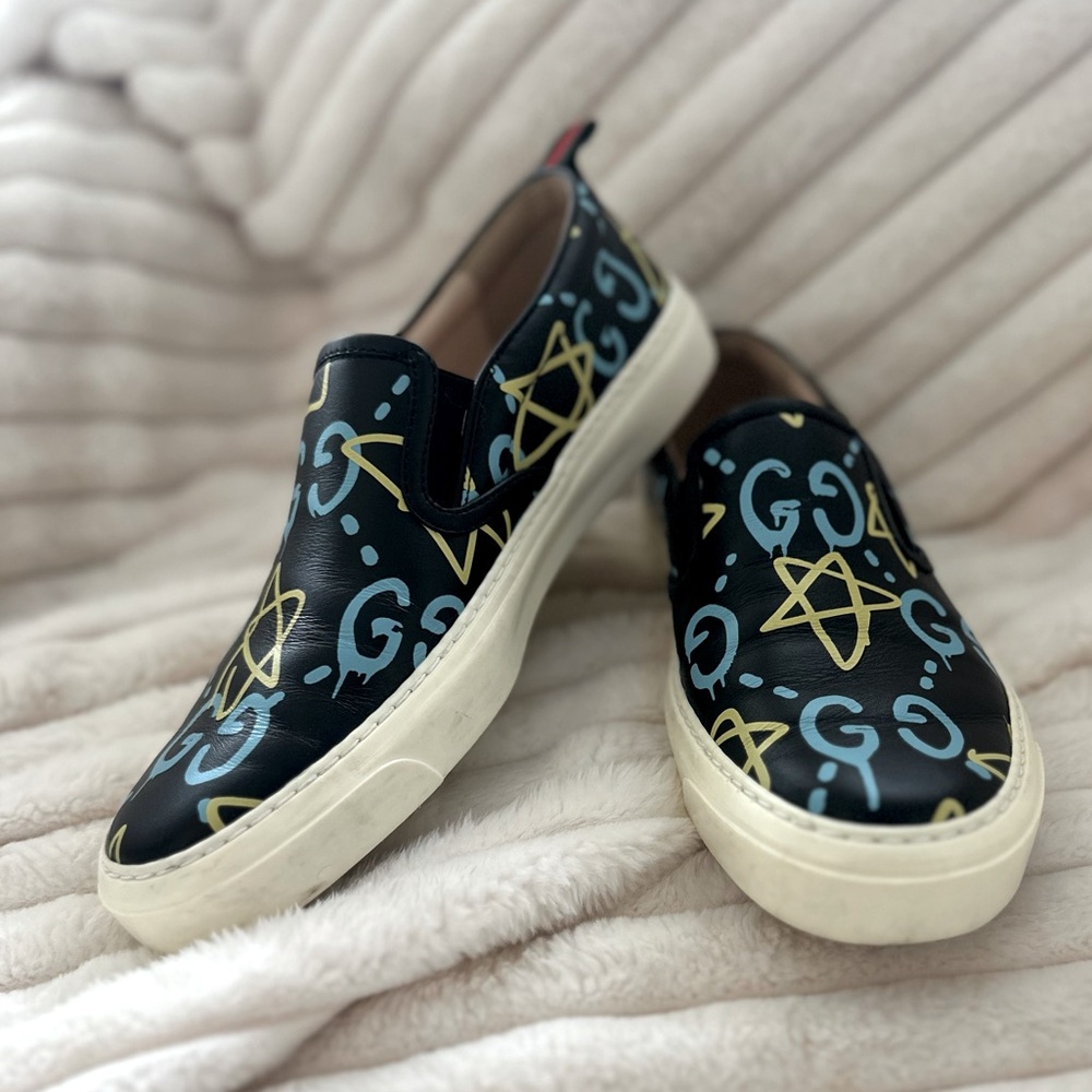 Gucci Women’s Ghost Graffiti Slip on Shoes EUC